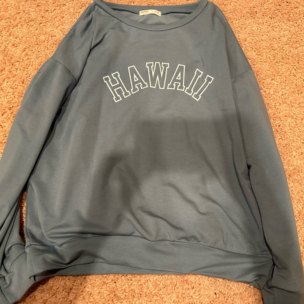 Women’s large Hawaii crew neck